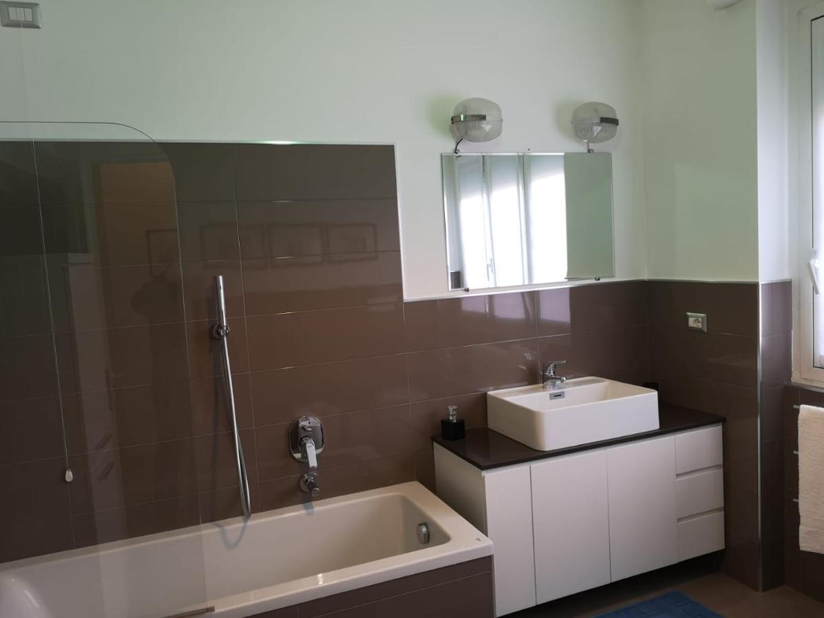 בוצ'יאנסקו Appartamento Immerso Nel Verde מראה חיצוני תמונה